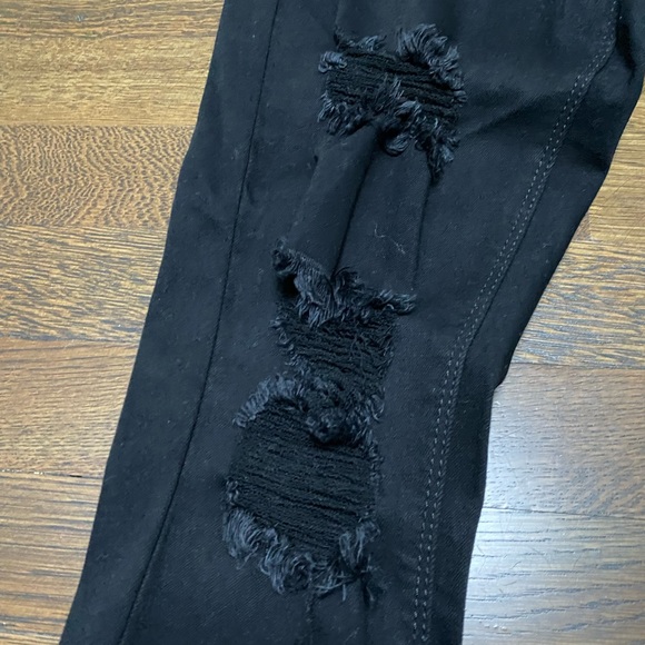 Just Black Denim Jeans, 26, Mid Rise Distressed, Skinny, Ankle length - Picture 2 of 6